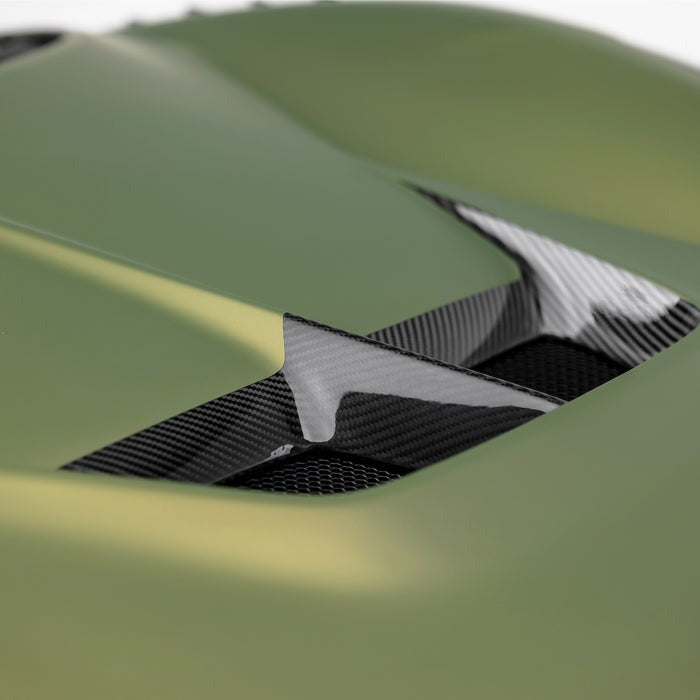 Vorsteiner LR-52 Hood Carbon Fiber PP 2X2 Satin For Lotus Emira