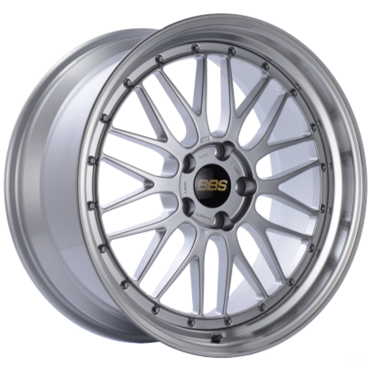 BBS LM 18x9 5x114.3 ET25 Diamond Silver Center Diamond Cut Lip Wheel - 82mm PFS Required