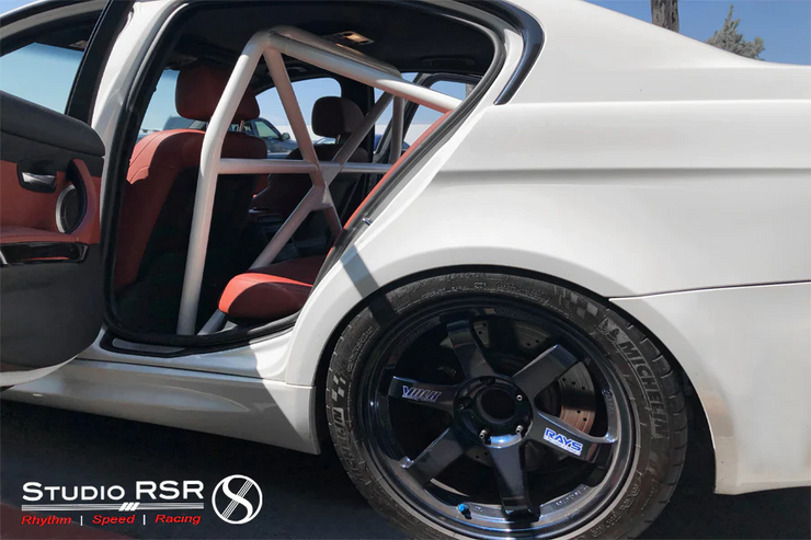 StudioRSR E90 M3 roll cage / roll bar